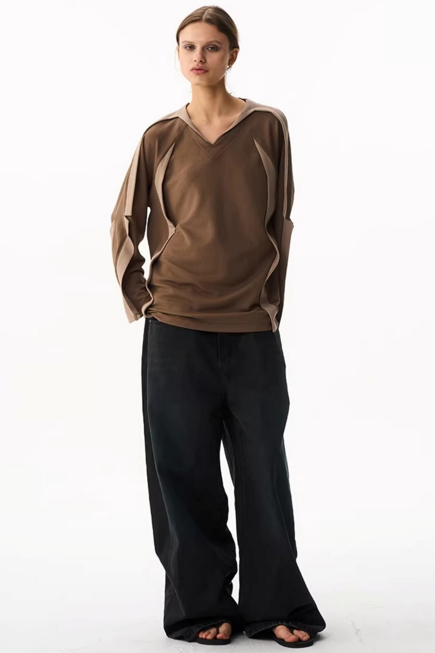 V-Neck Contrasting Long-Sleeved Top