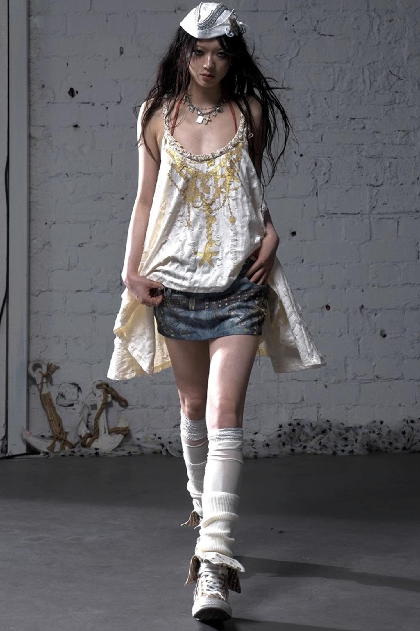 Hippie Star Foil Loose Strap Vest