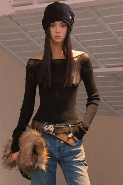 Gradient Large Neckline Knit Top