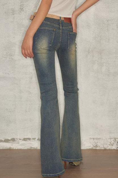 Retro Chic Distressed Skinny Jeans