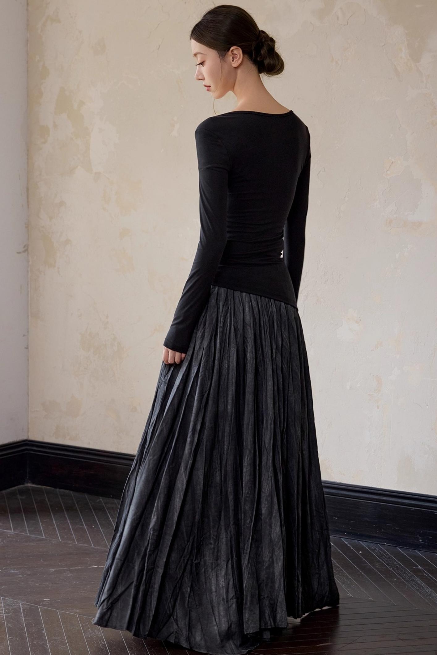 Black Square Basic Pullover Top