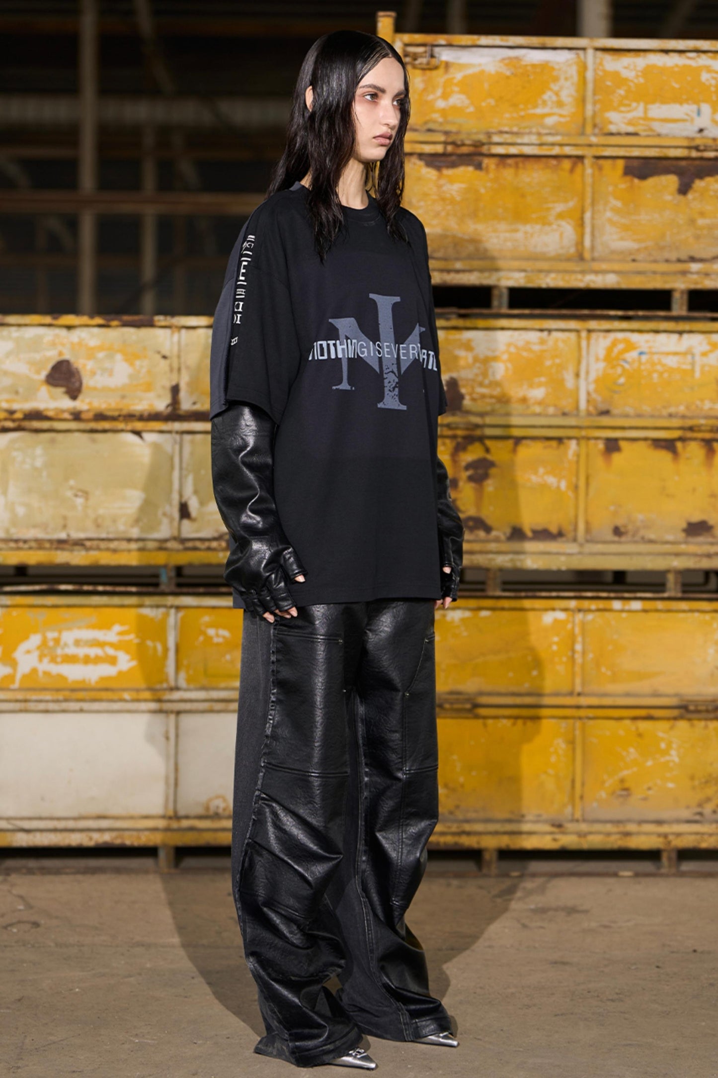 Short Sleeve Buckle Layered T-Shirt