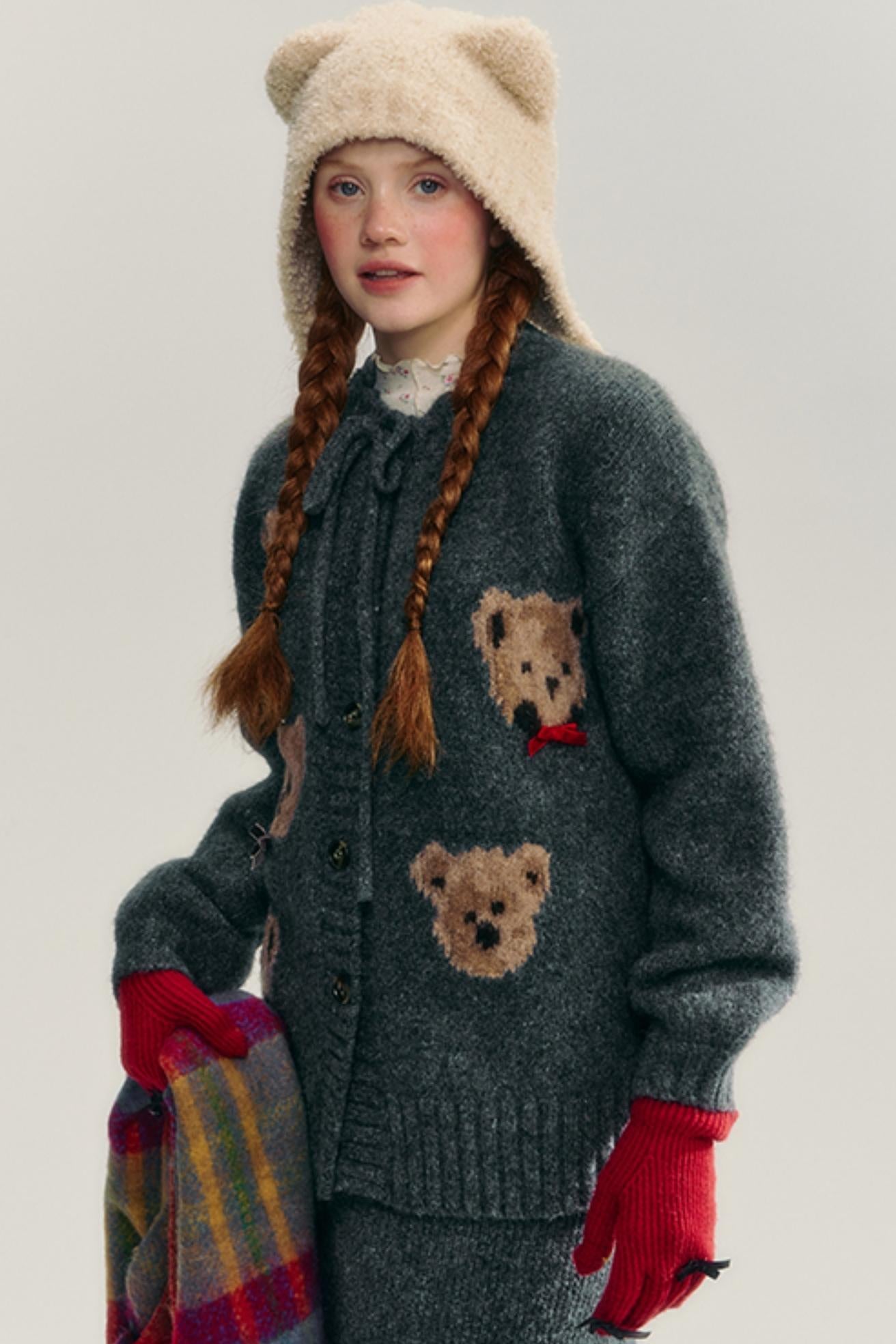 Fun Bear Knit Sweater Set-Up