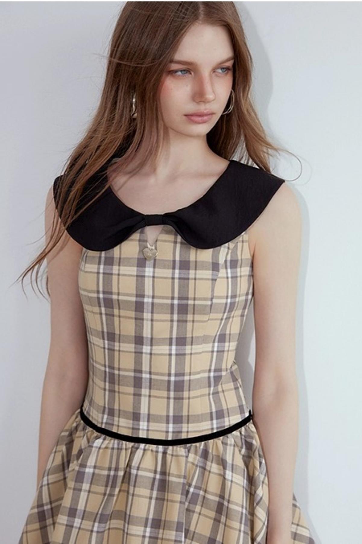 Plaid Contrasting Doll Neck Puffy Dress