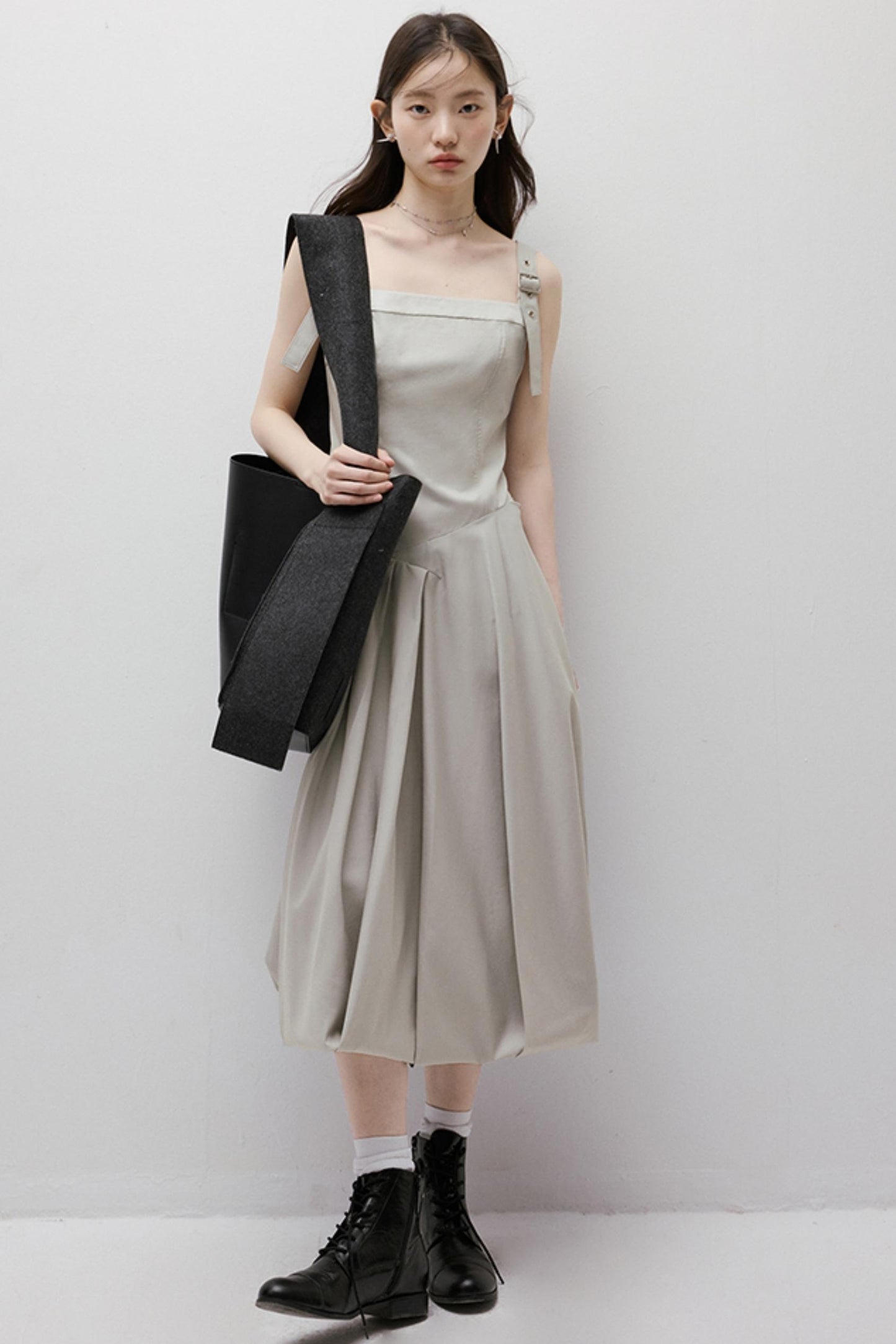 Asymmetrical Bud Gray Bubble Dress