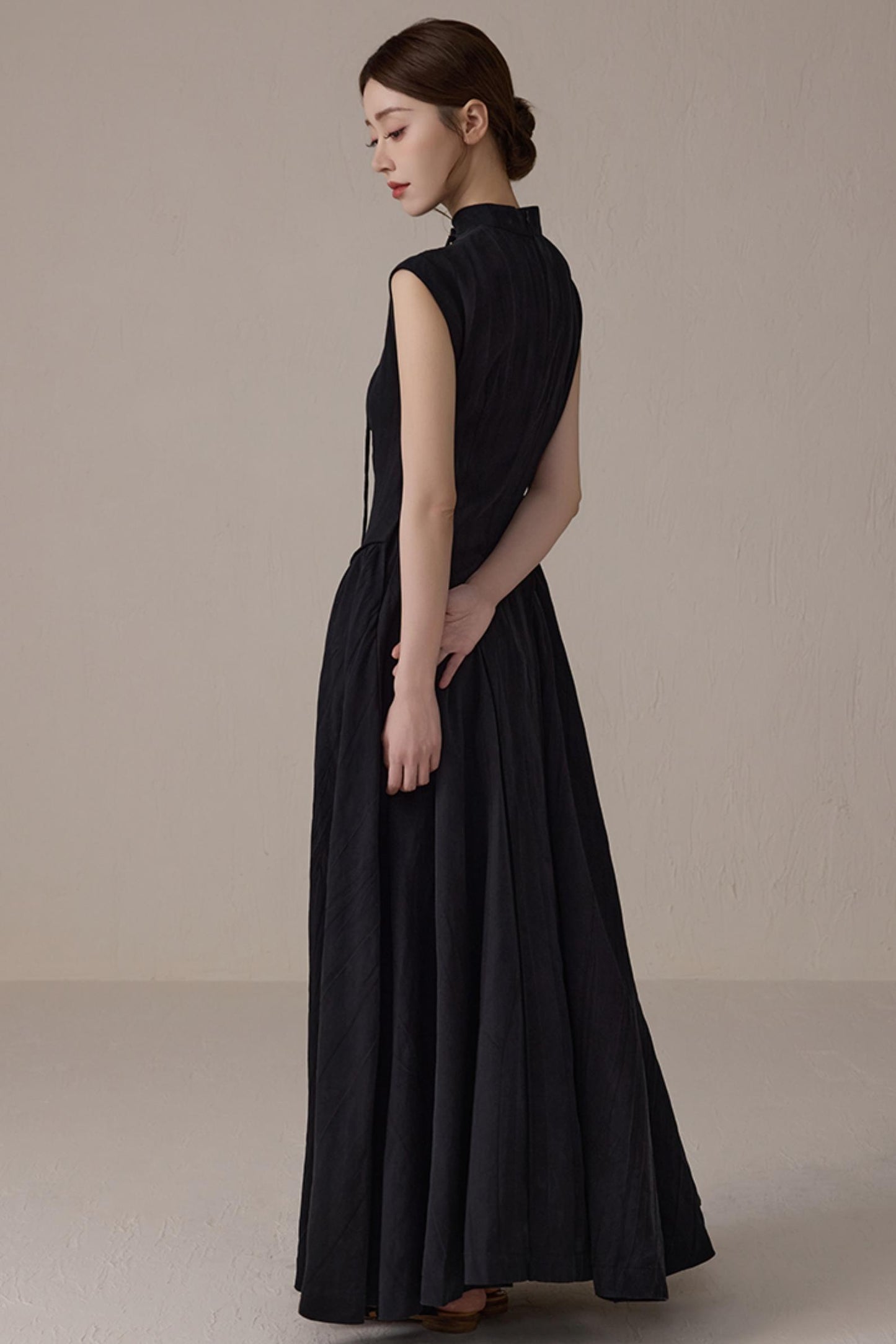 Elegant Black Cheongsam Dress