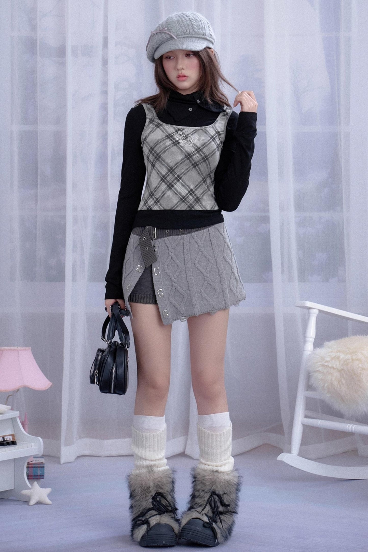Gray Rhombus Knitted Skirt & Shorts Set