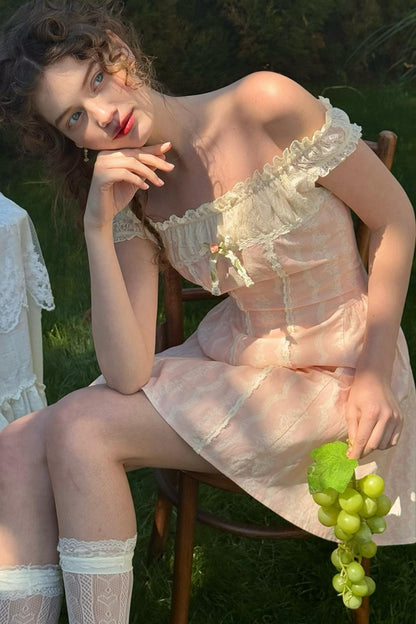 Lace One-Shoulder Dress