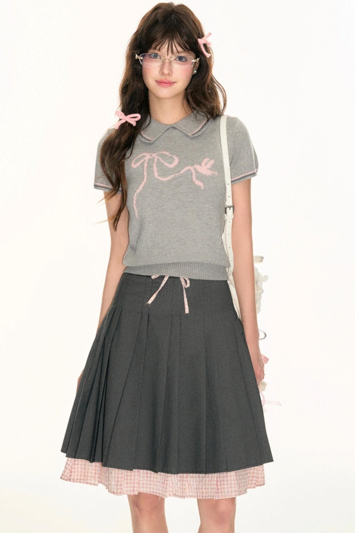 Bow Logo Lapel Knit Sweater