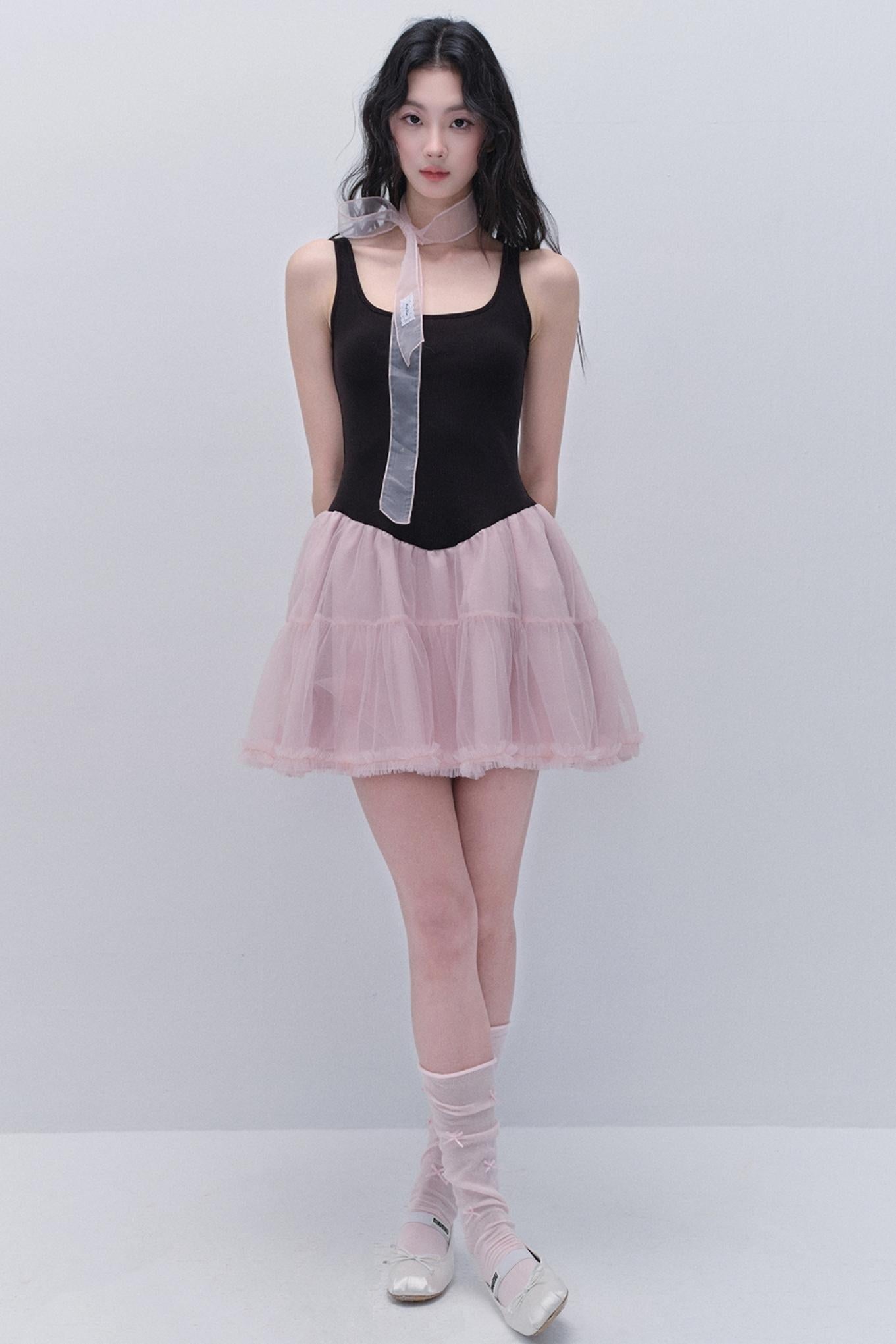 Sweet Fluffy Black-Pink Contrast Dress