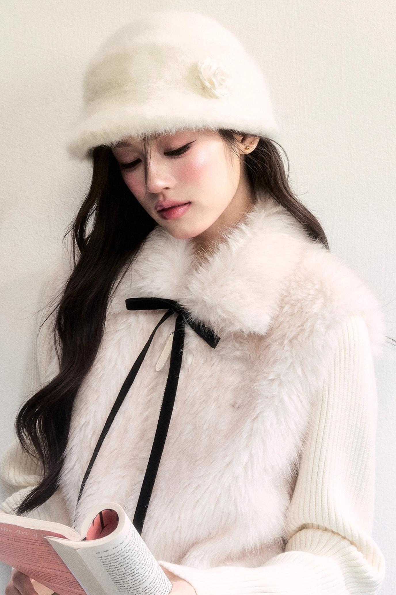 Winter Floral Plush Beret