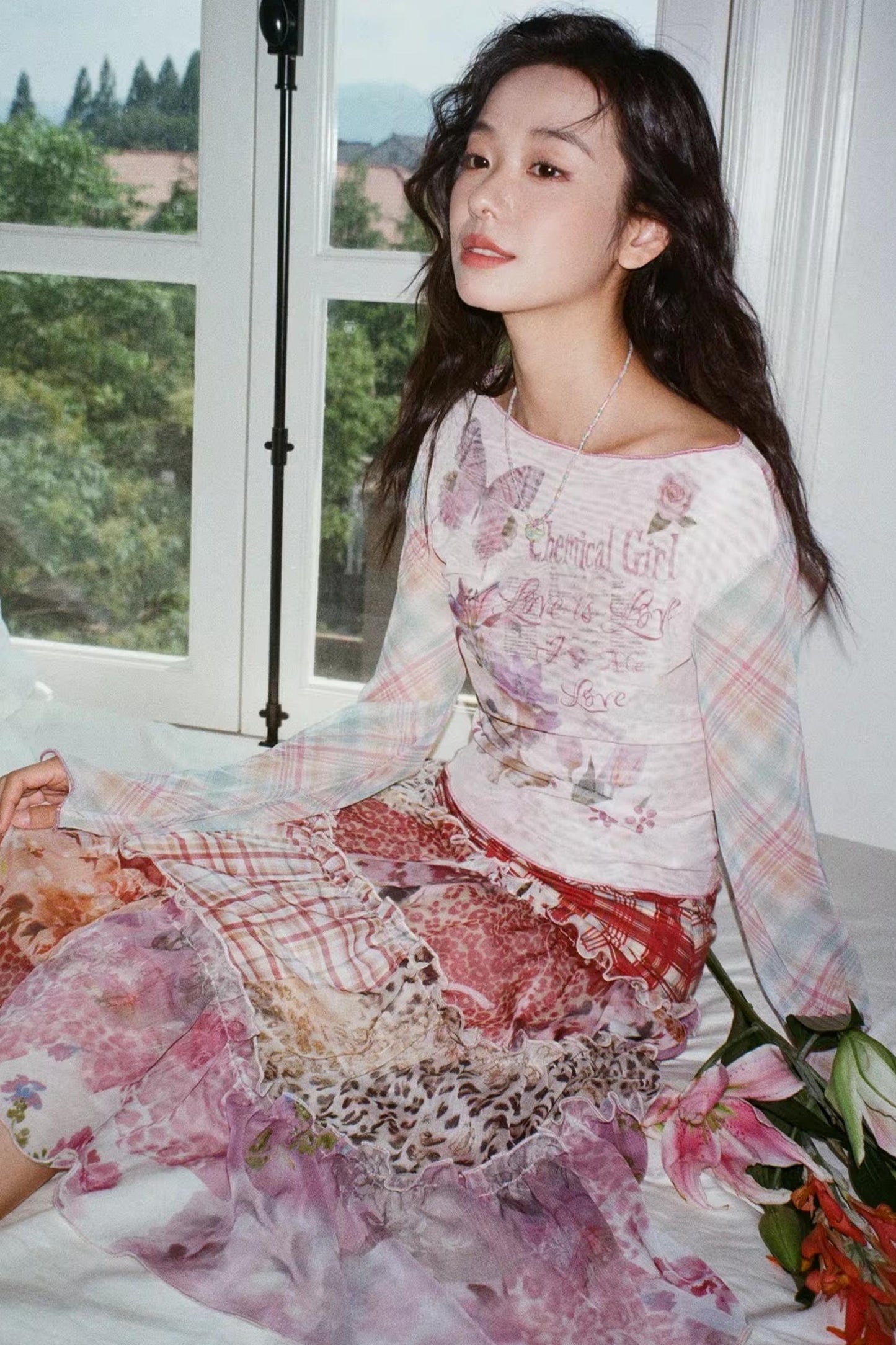 Puppy Pictorial Mesh Top