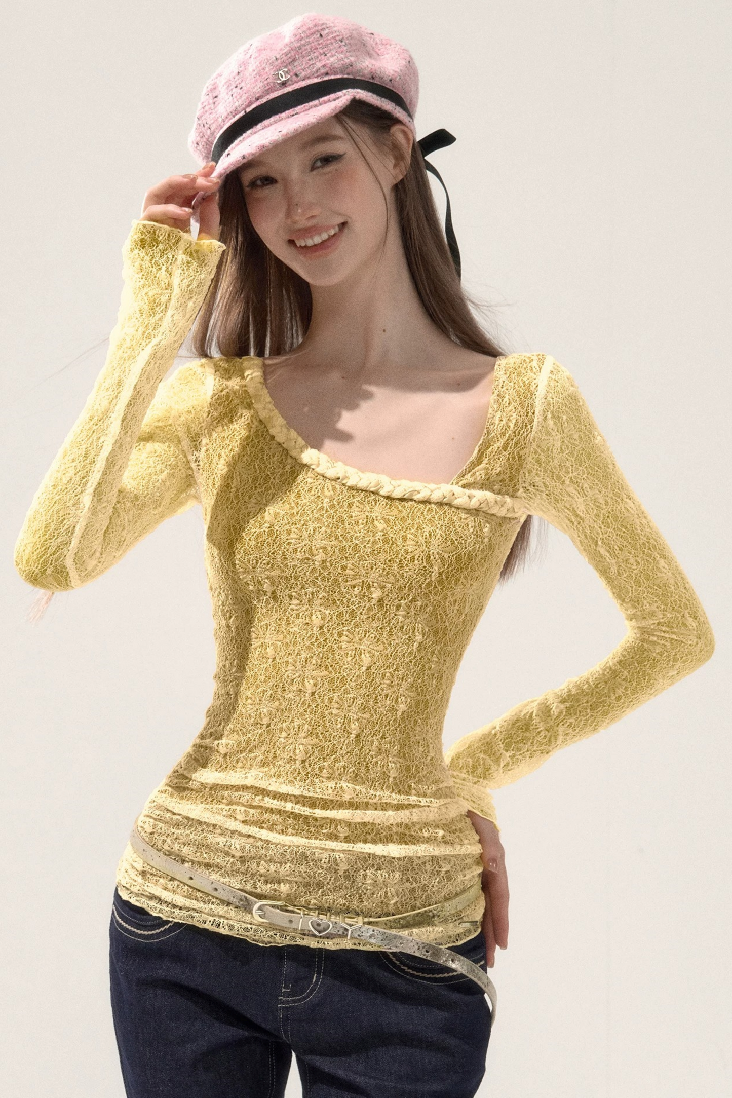 Three-Dimensional Lace Knitted Top