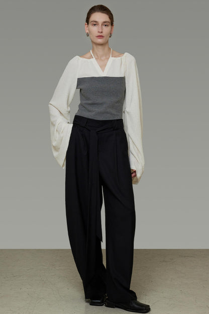 Contrast Round Neck Knit Top