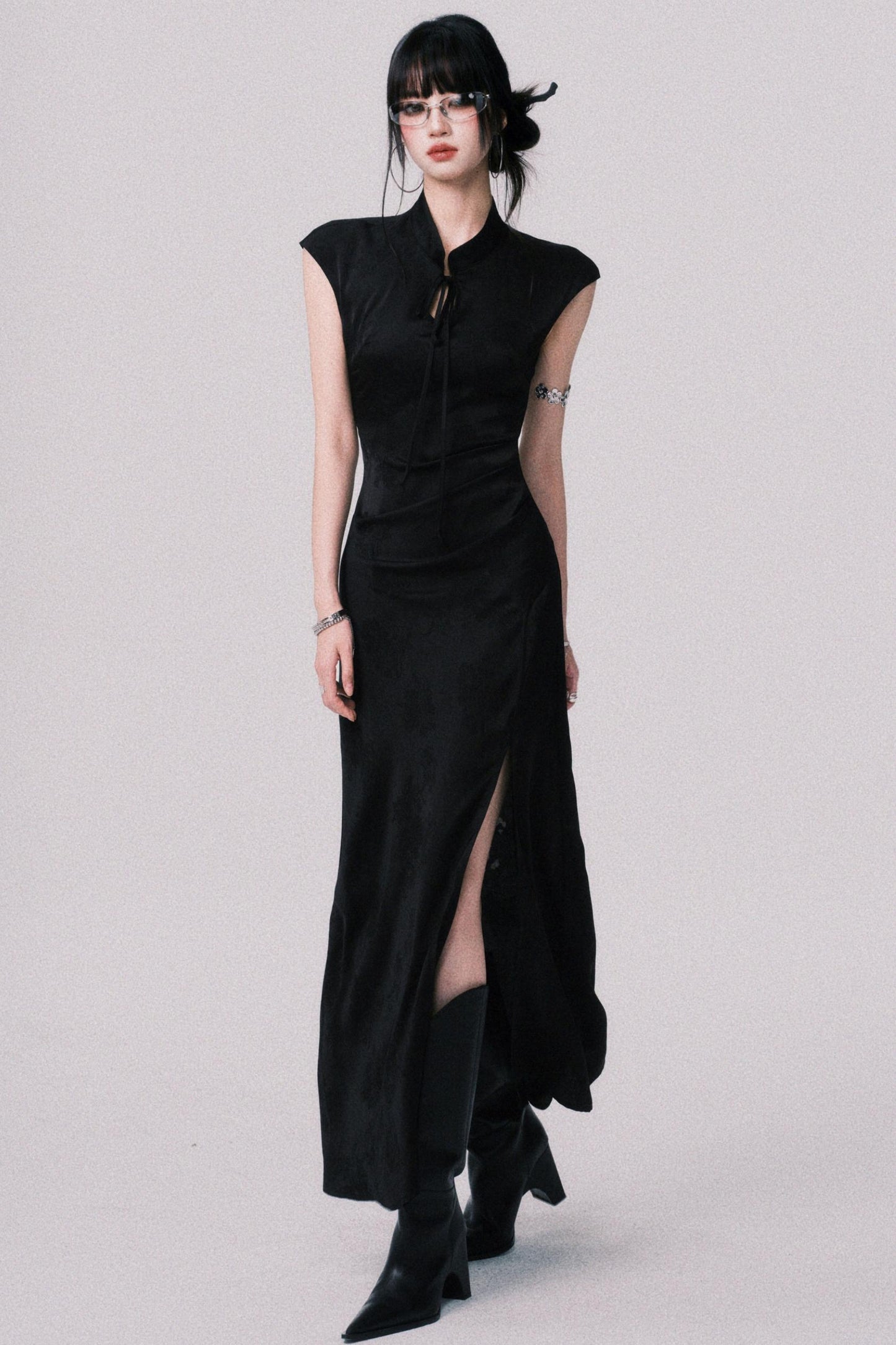 Chic Black Jacquard Qipao Dress