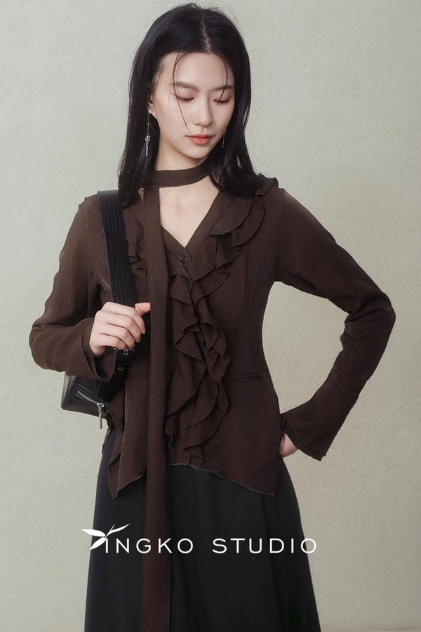 Asymmetrical Chestnut Ribbon Top Set-Up