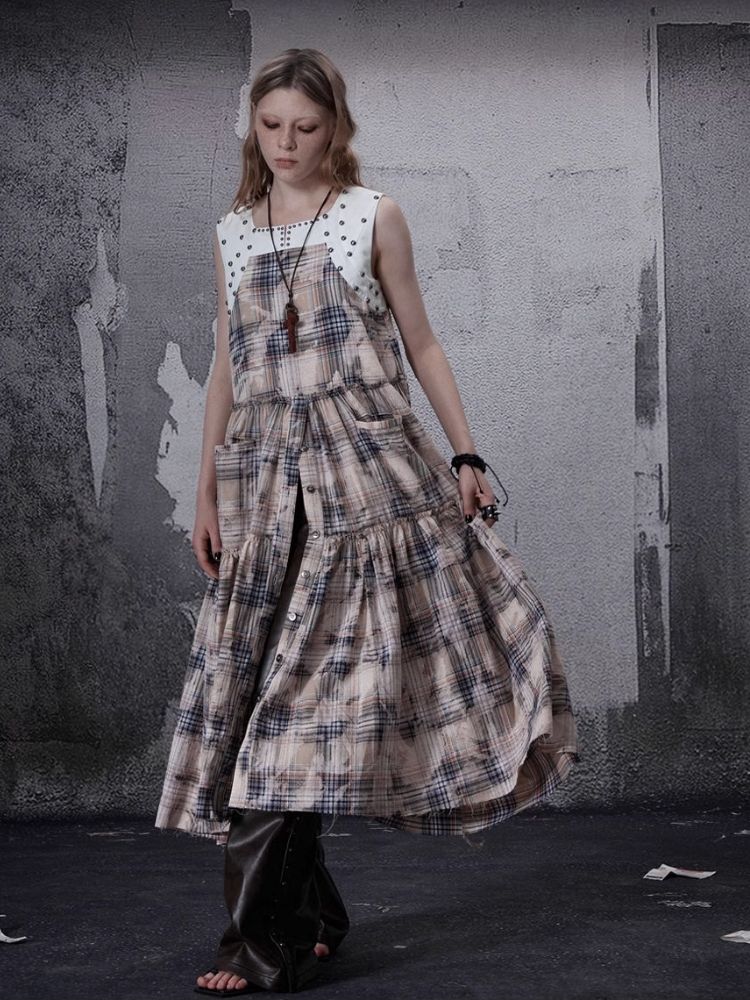 American vintage worn plaid dress