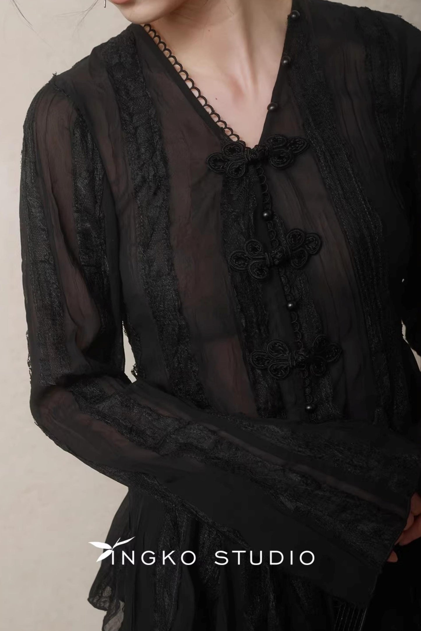 Misty Black New Chinese Top