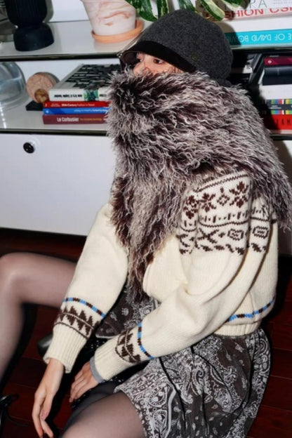 Vintage Lace-up Plush Scarf