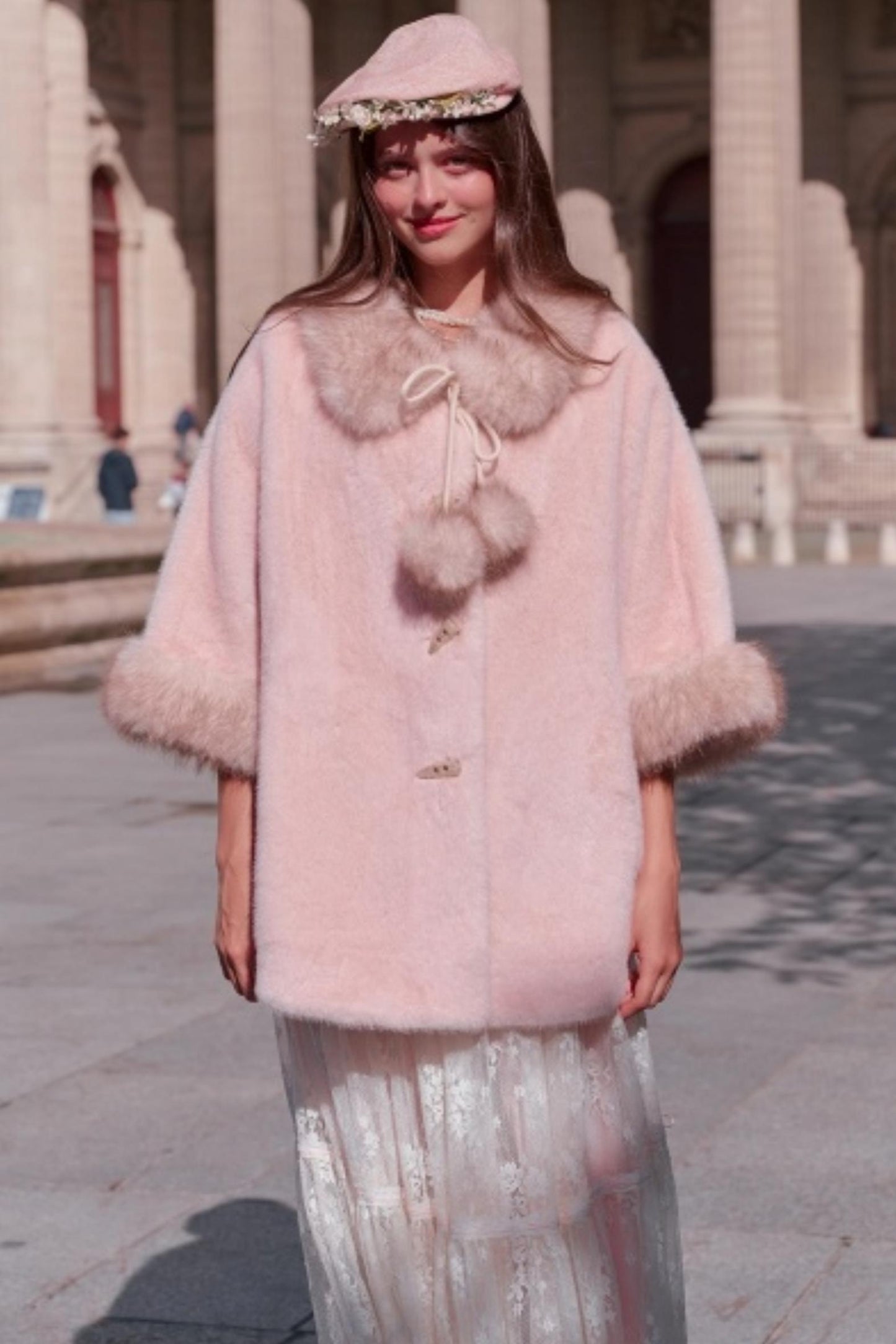 Lacemade Retro Fur Cape Coat