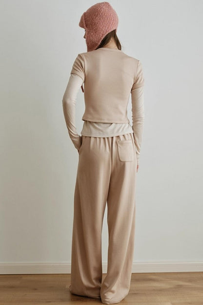 Fashionable Light Jacket Set-Up