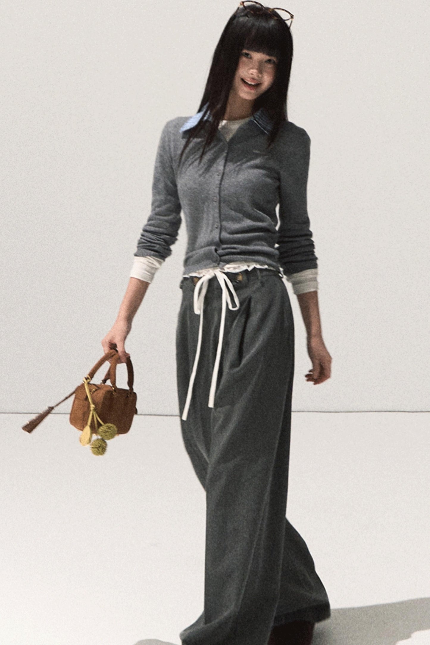 Good Weather Lace Slim Waist Long Sleeve T-Shirt