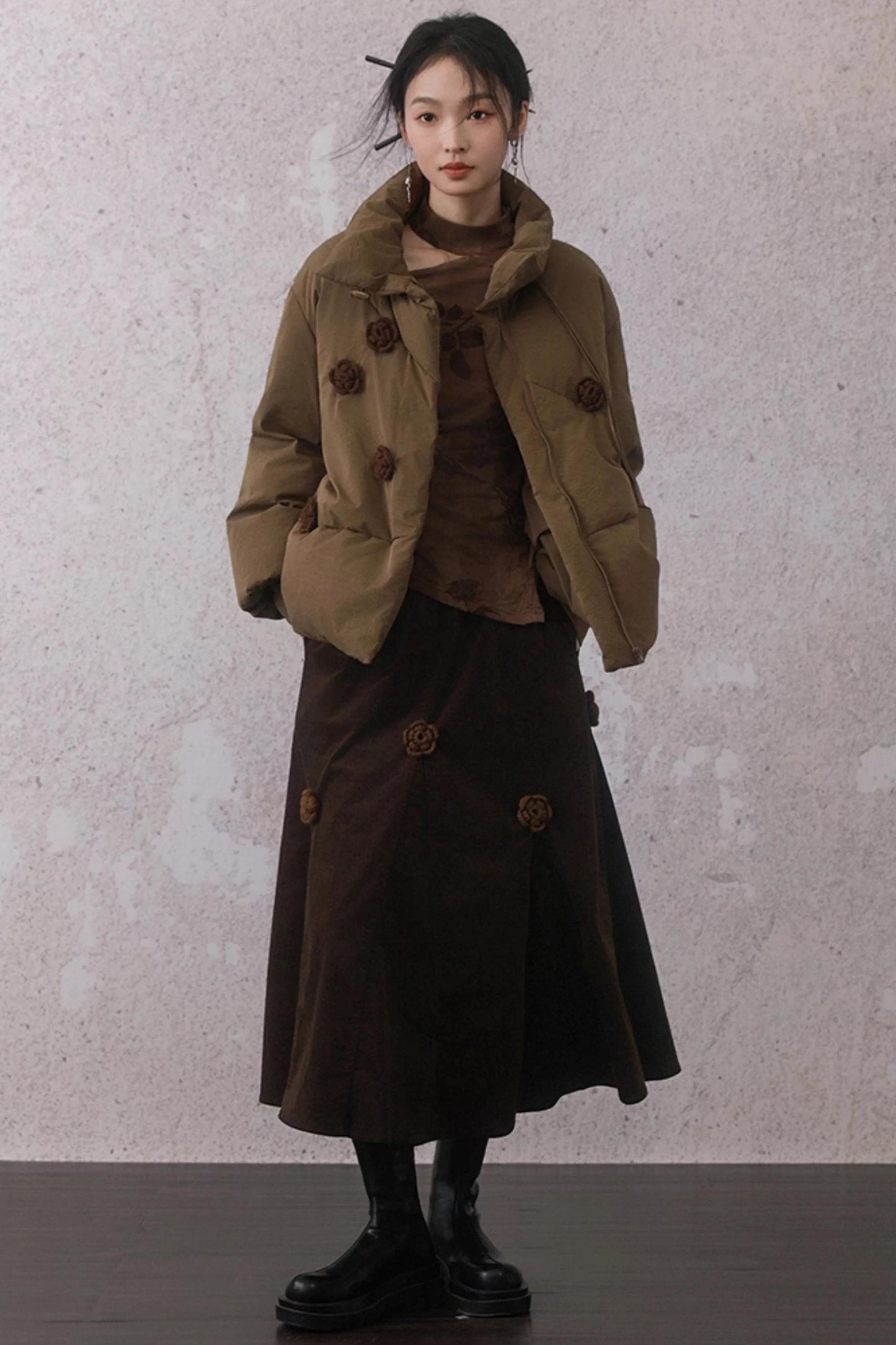 Three-Dimensional Floral Corduroy Skirt