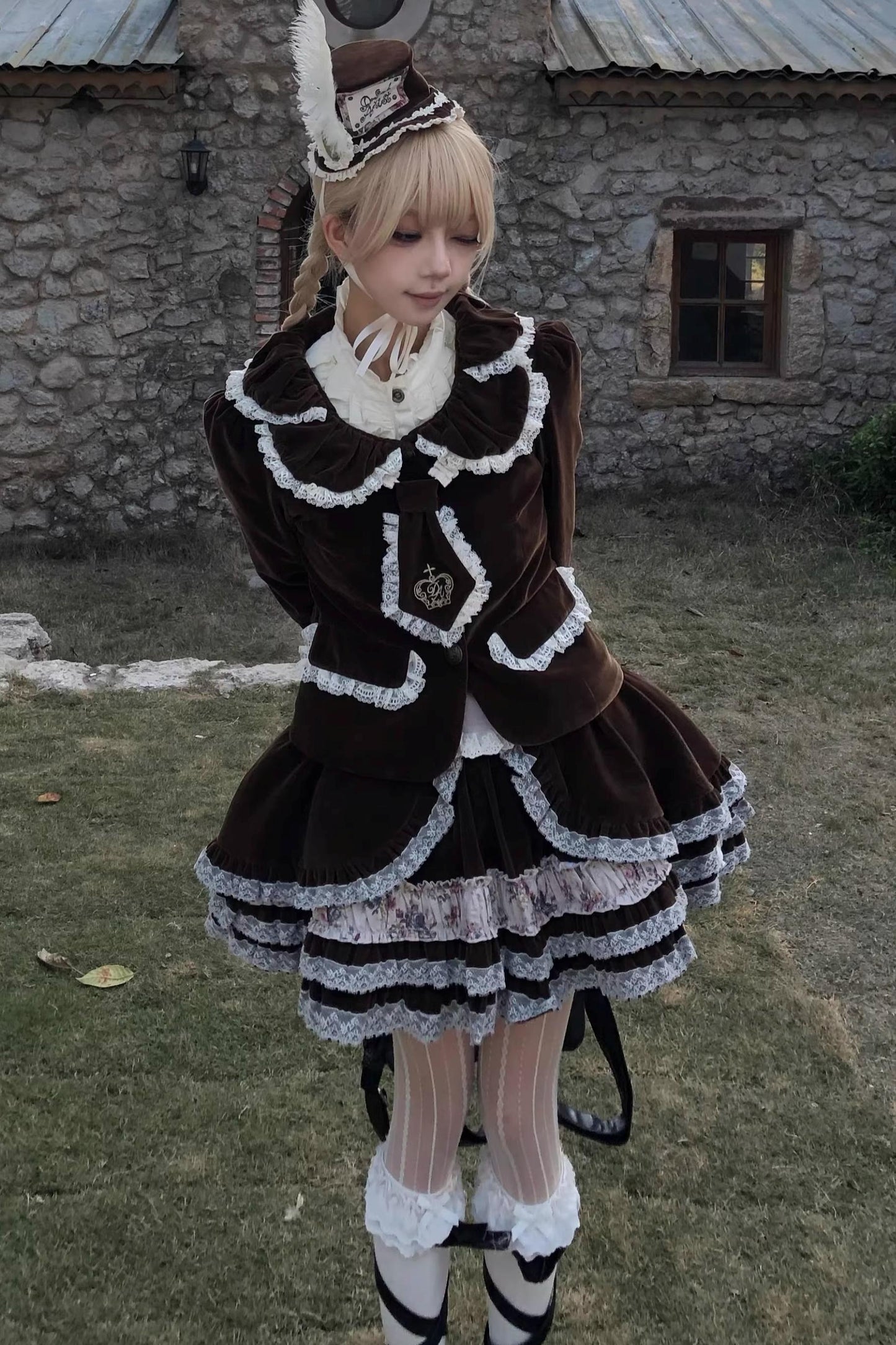 Retro Velvet Lace Blazer