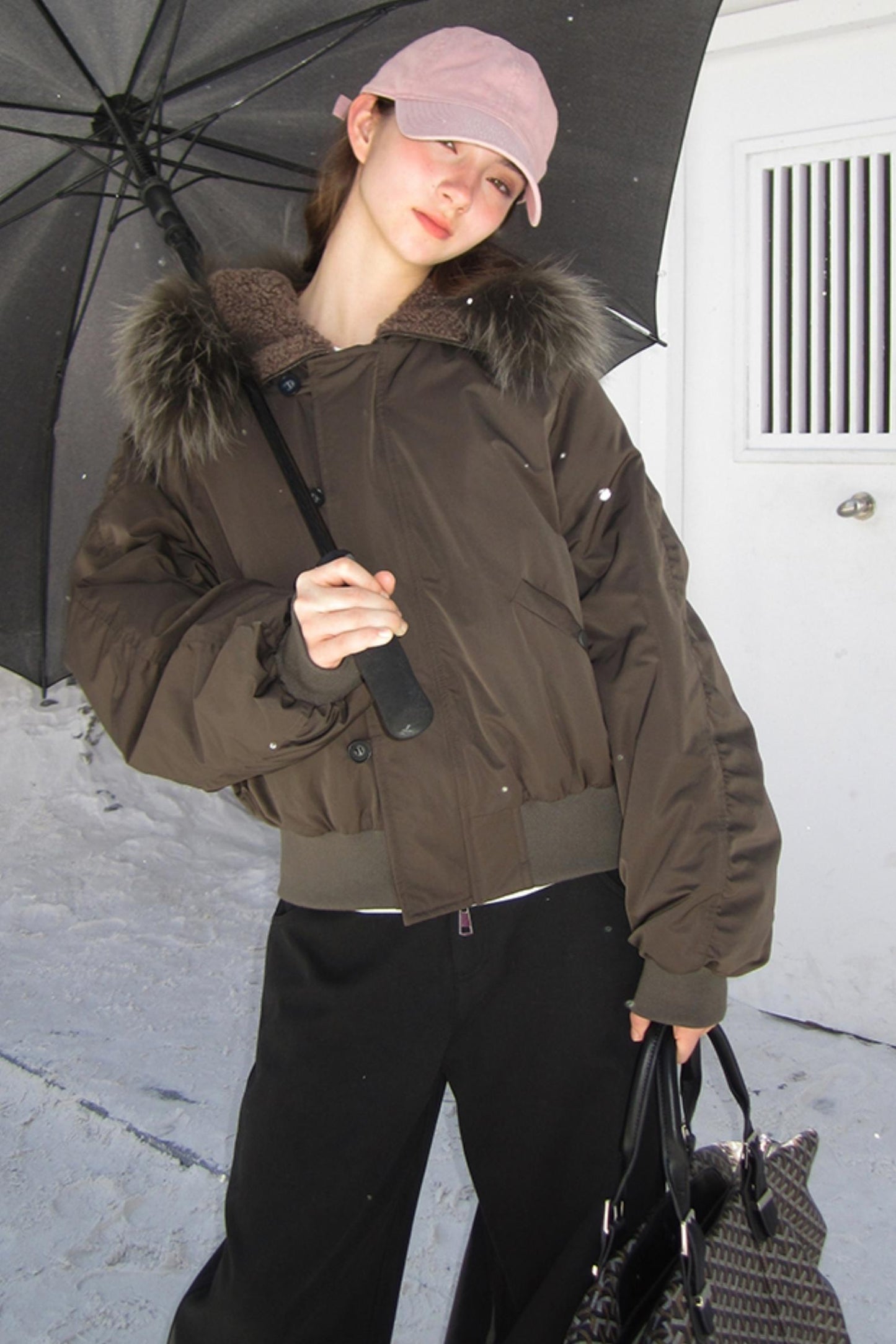 Sandstone Silhouette Velvet Denim Pants