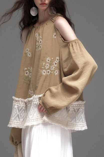 Neoclassical Embroidery Off-the-Shoulder Top