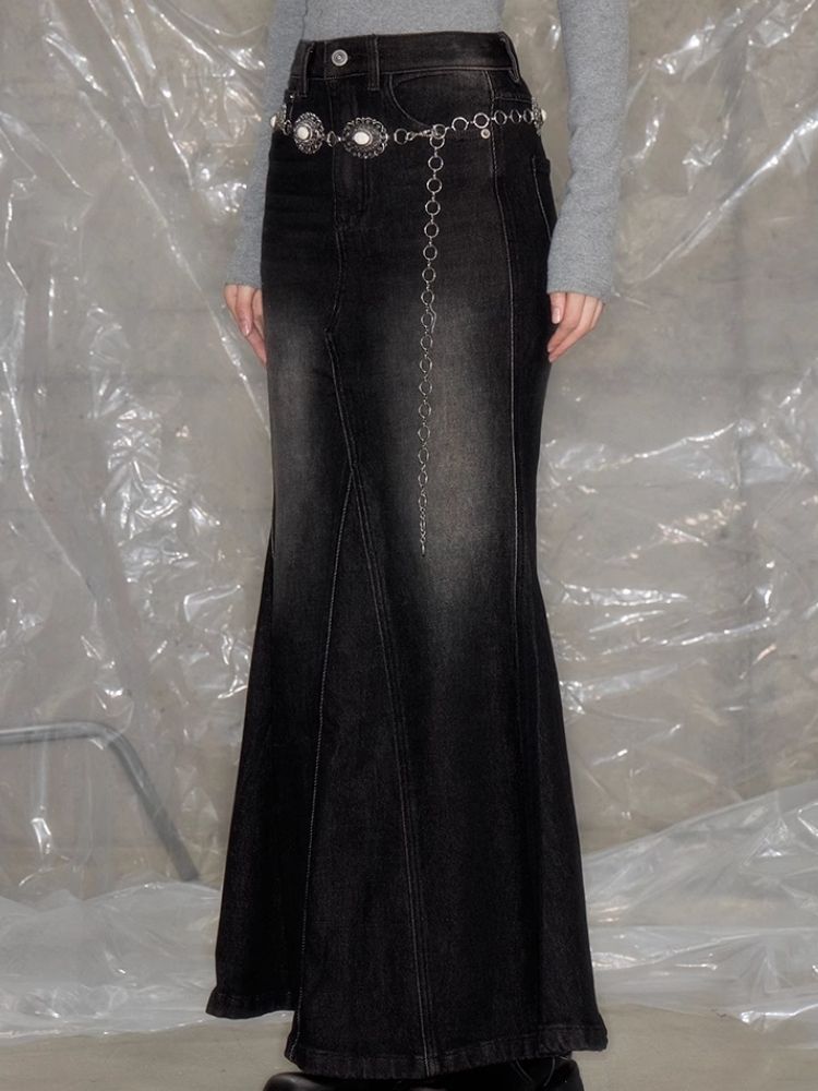 Exquisite and elegant fishtail skirt