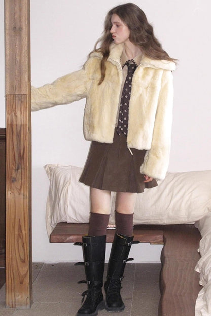 Shell-Edged Corduroy Winter Shirt