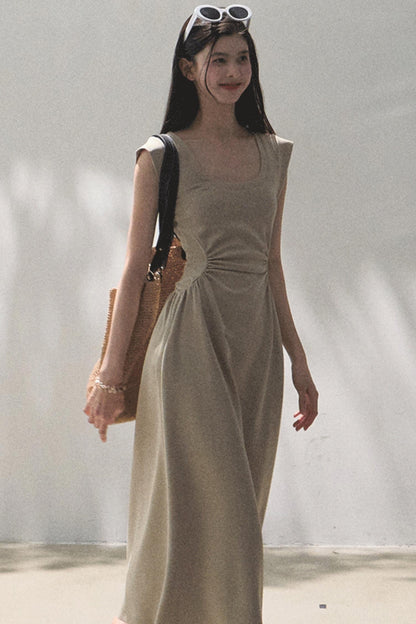 Essential Summer U-Neck Dress