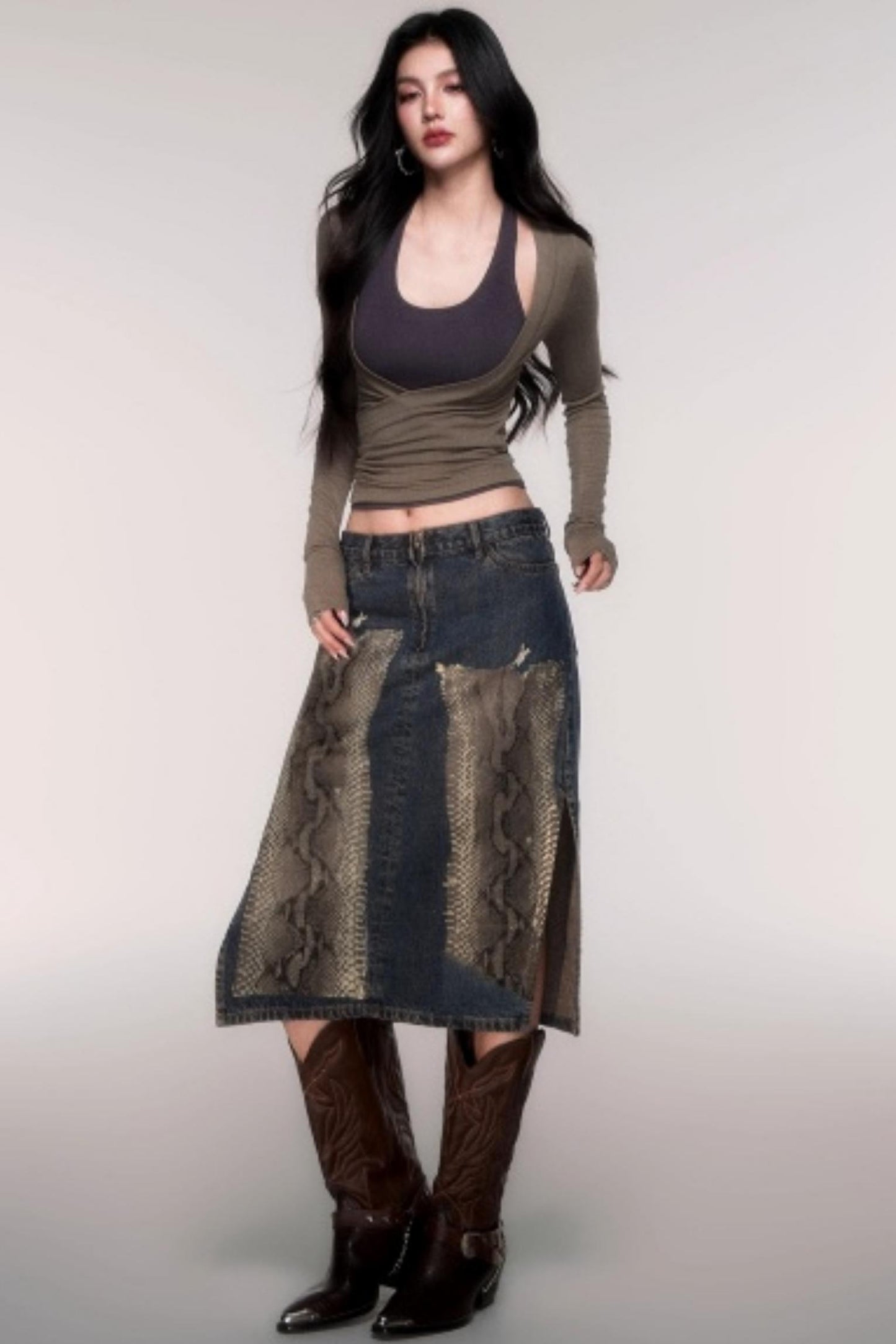 Two-Piece Halterneck Long Sleeve Top