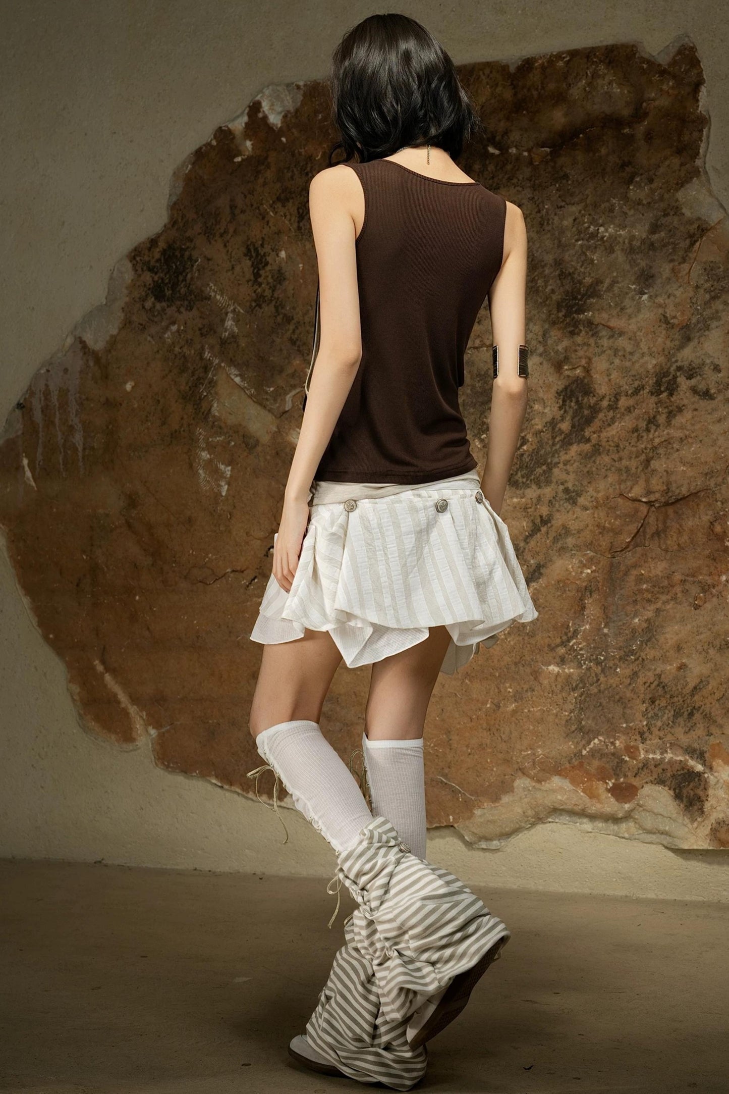 Asymmetrical Retro Sleeveless Vest