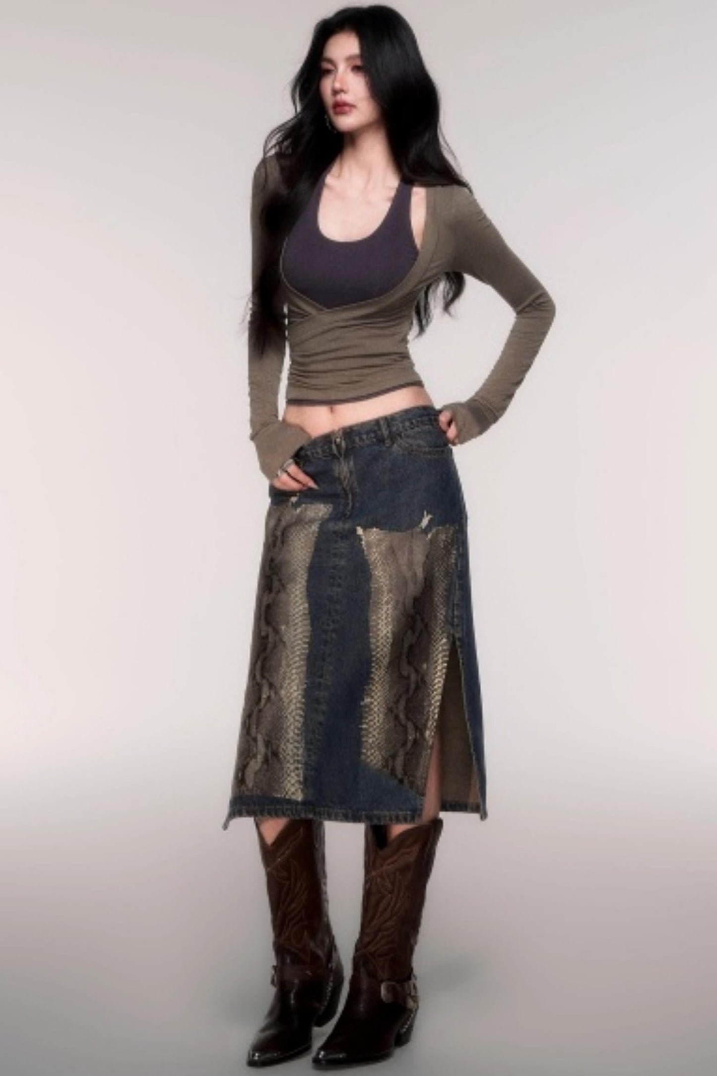 Two-Piece Halterneck Long Sleeve Top