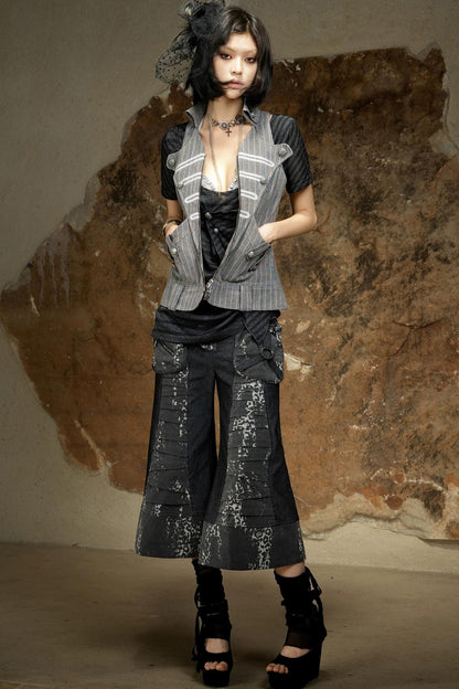 Sleeveless Gothic Halter Top