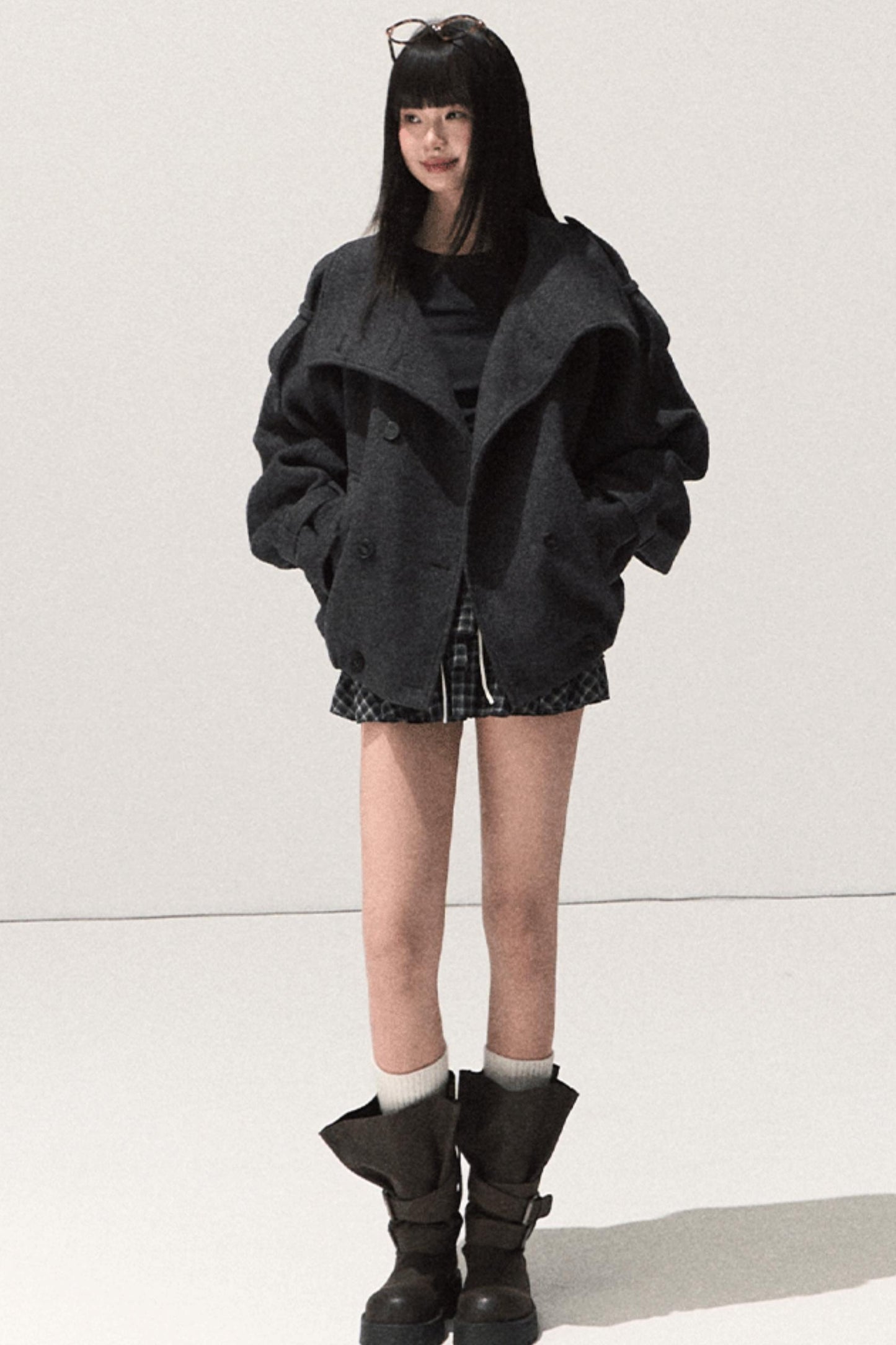 Good Weather Lace Slim Waist Long Sleeve T-Shirt