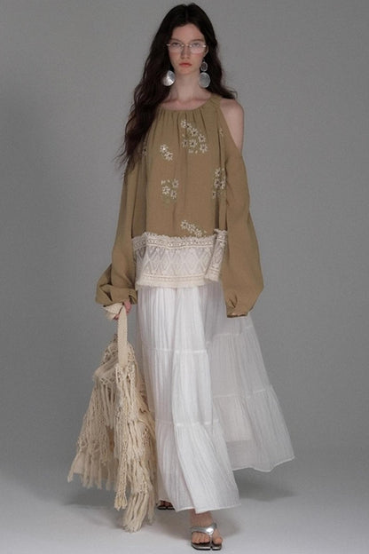 Neoclassical Embroidery Off-the-Shoulder Top