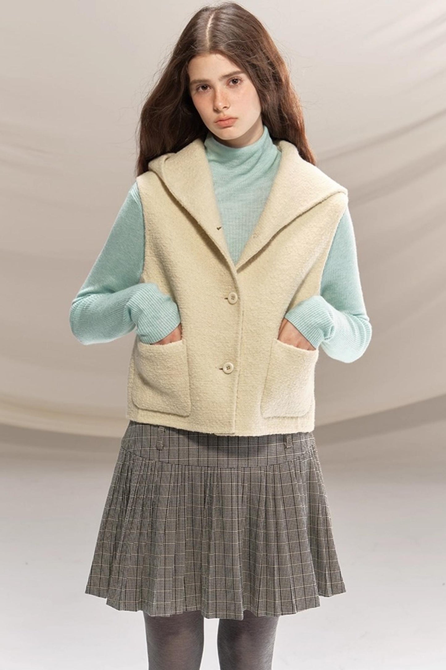 Seamless Wool Turtleneck Sweater