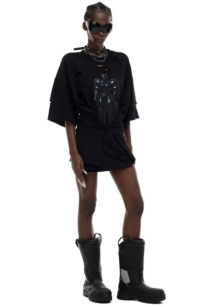 Black Cat Waist T-Shirt