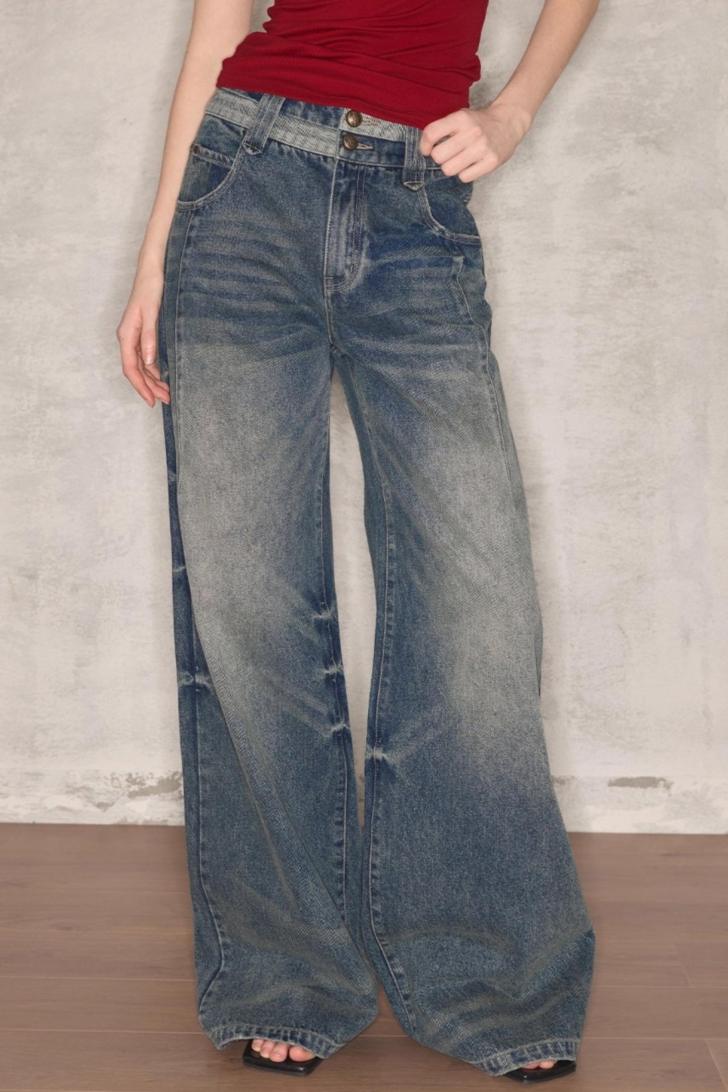 Retro Waist Loose Jeans