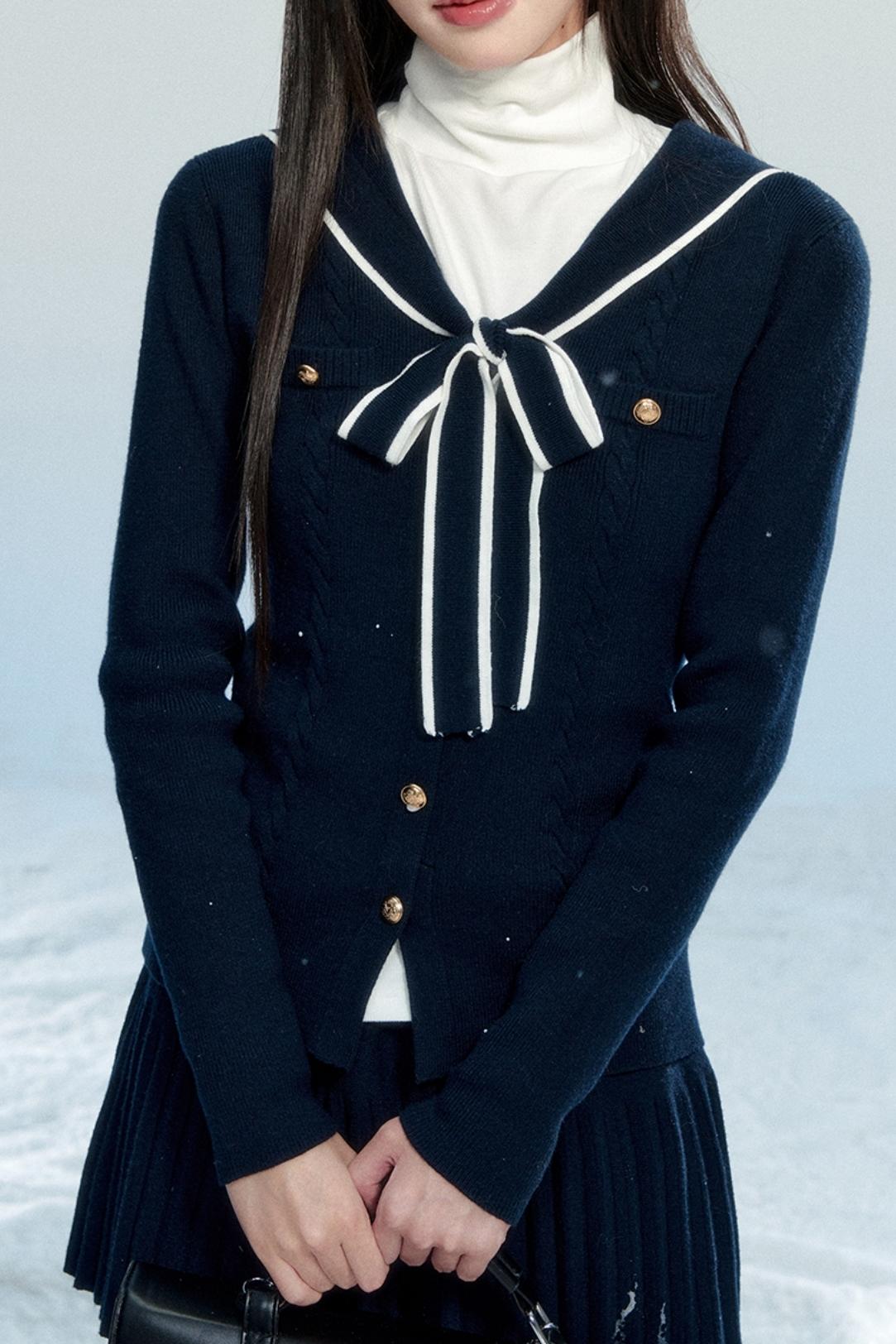 Navy Collar Knit Top Set-Up