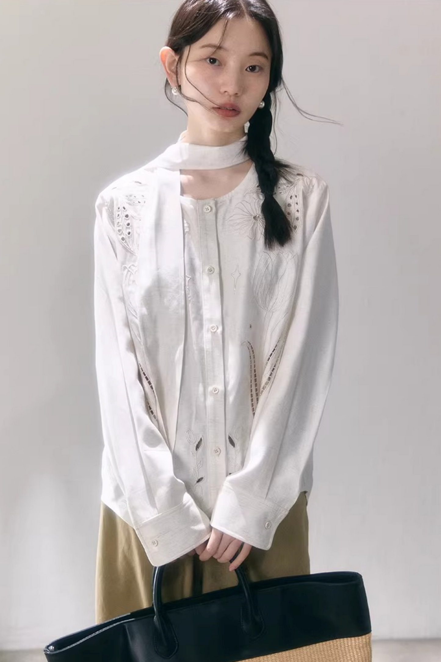 Tulip Embroidery Blouse