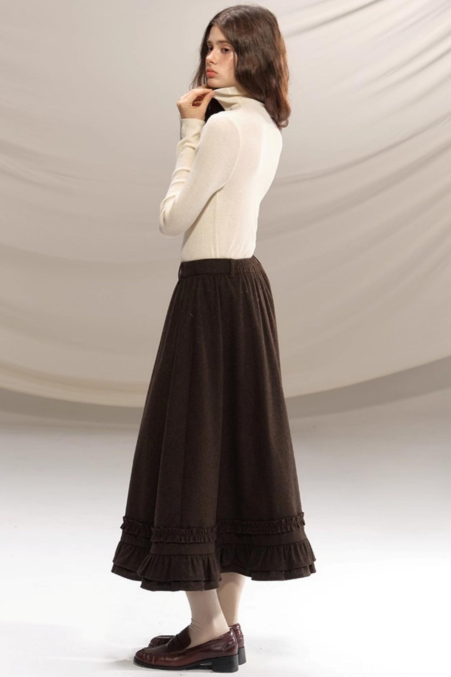 Hazelnut Lace Wool Skirt