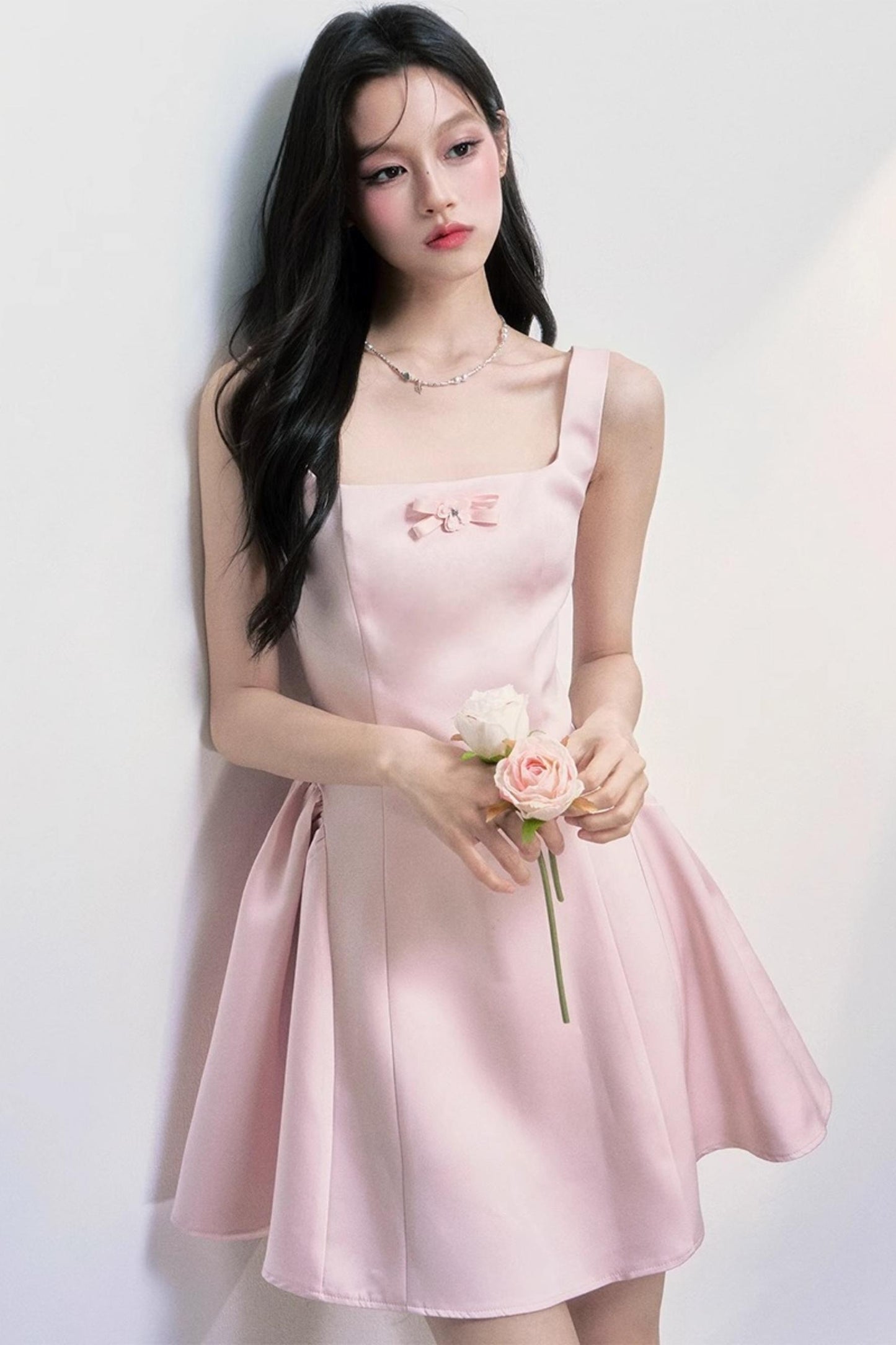 Summer Elegance Wedding Dress