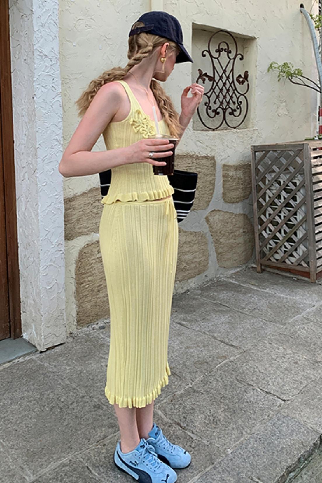 Bali Bloom Slim Earring Top Body Skirt Set-Up