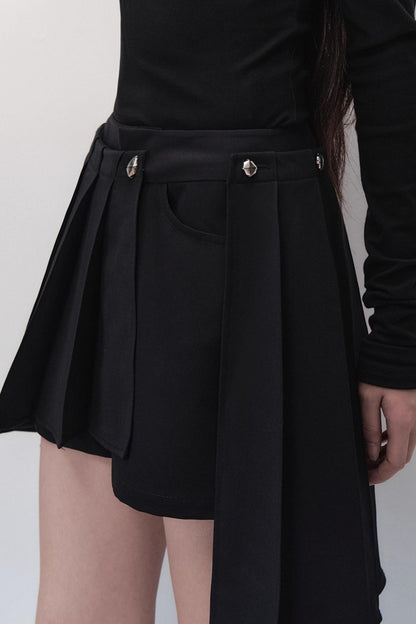 Shadow Pleated Short Skirt