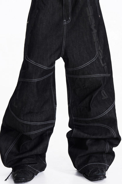 Red-Eared Wide-Leg Jeans