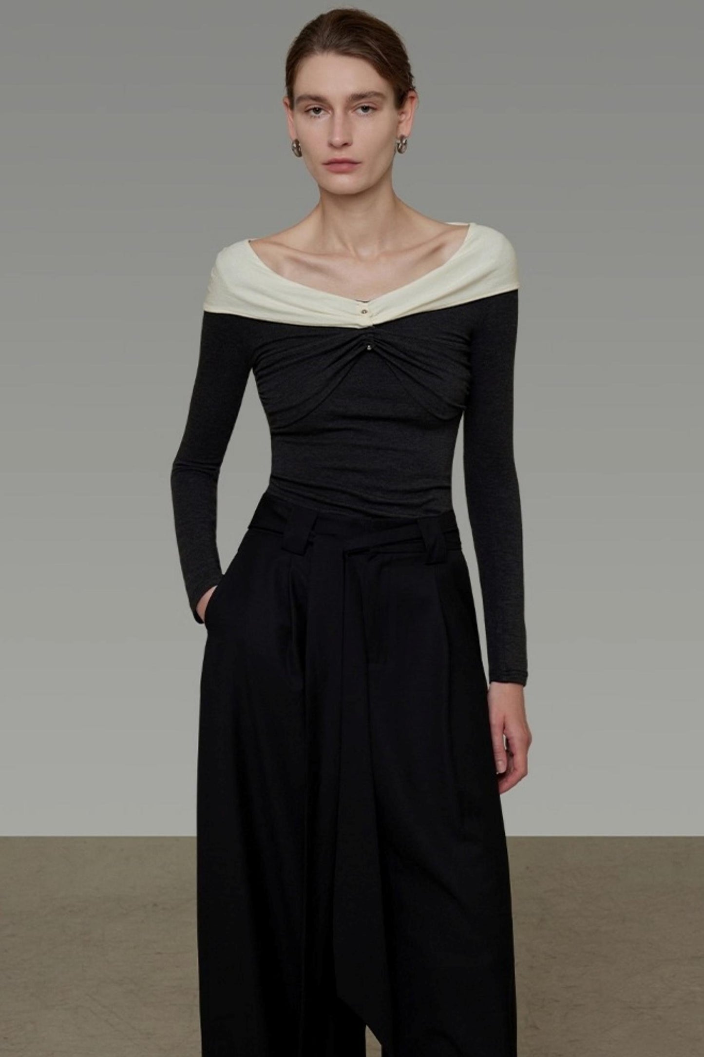 Elegant Collar Knitwear Top